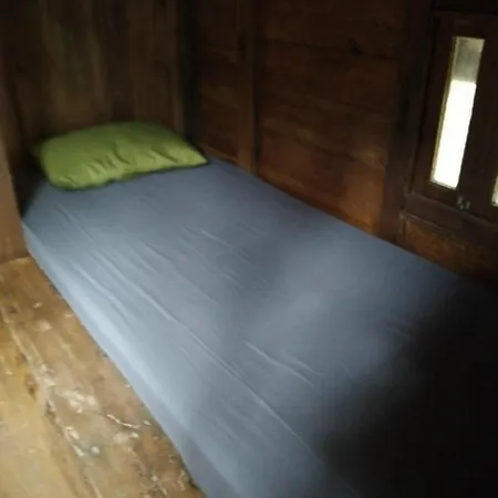 Sang Natha Lodge Tjatur Chambre photo