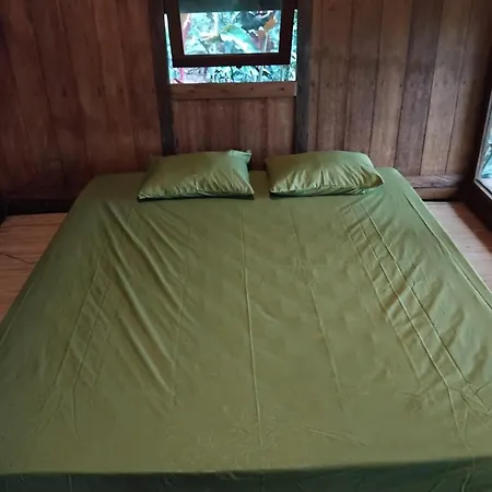 Sang Natha Lodge Tjatur Chambre photo
