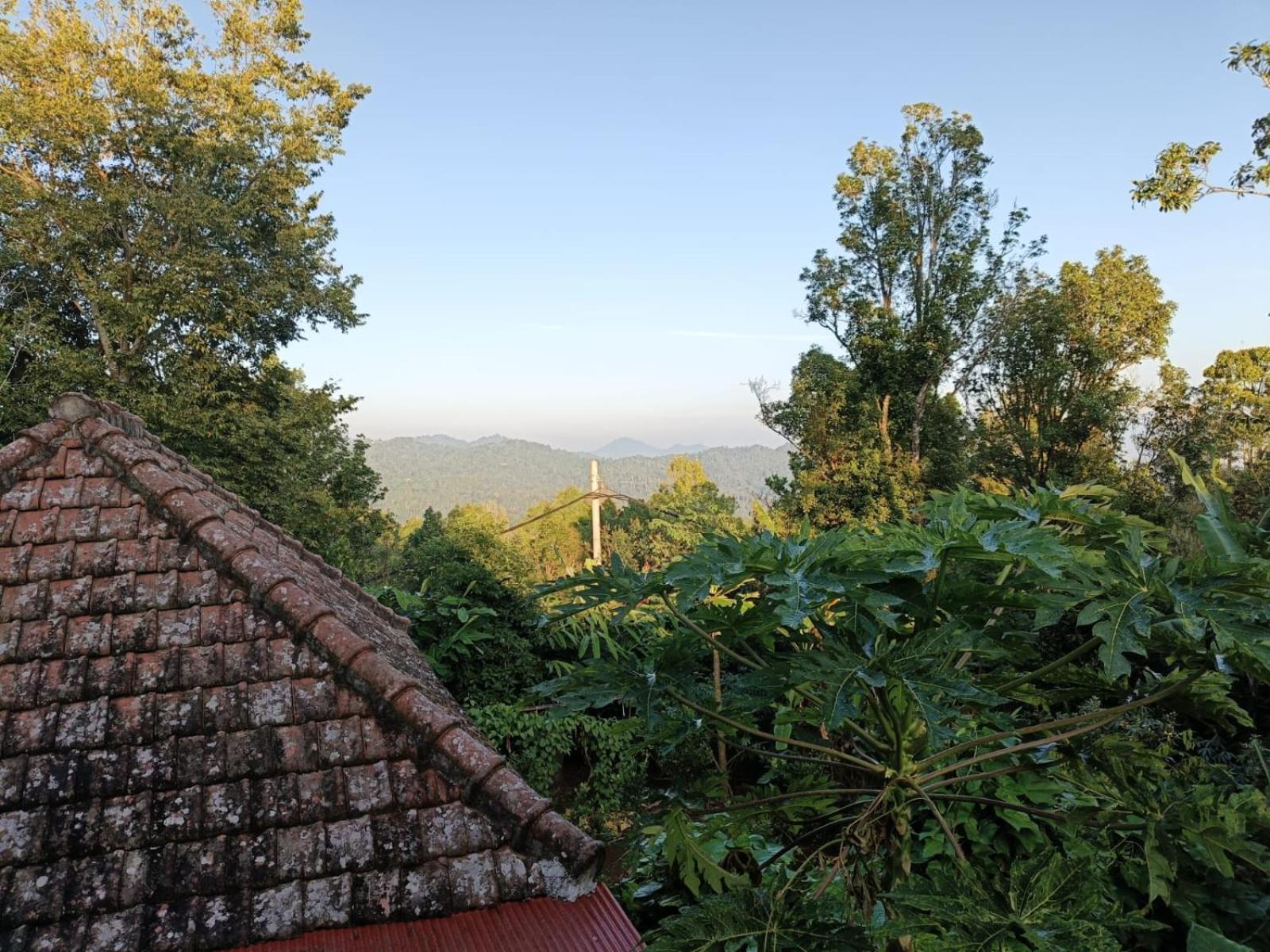 Sang Natha Lodge Tjatur