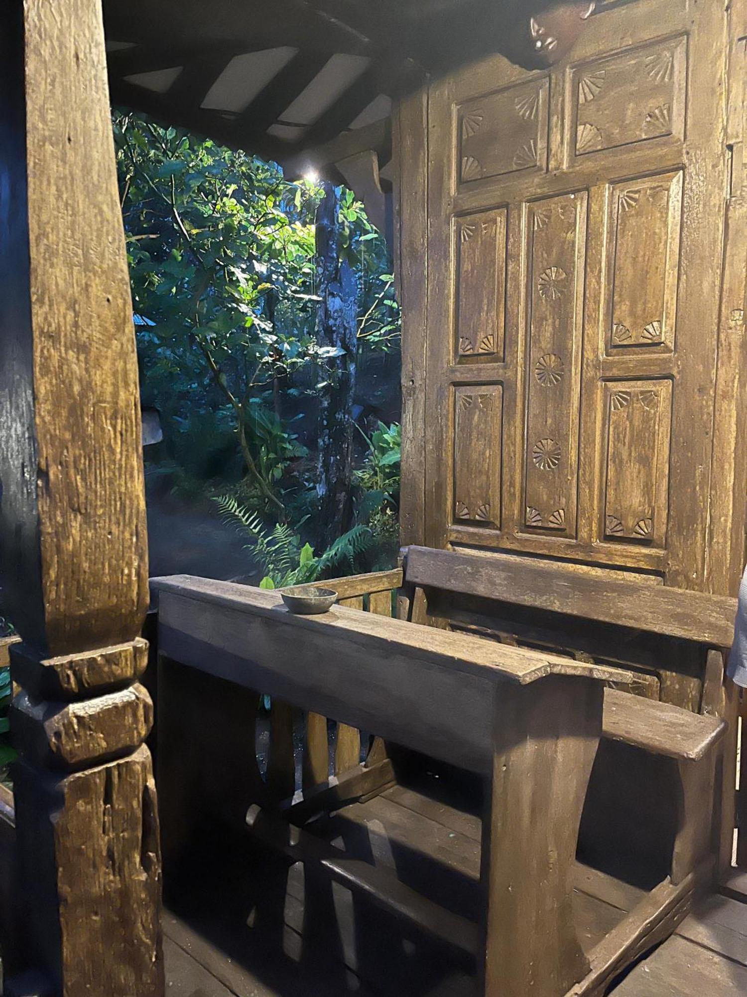 Sang Natha Lodge Tjatur